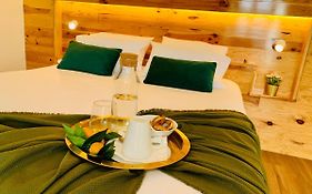 Furnas Spring Lodge